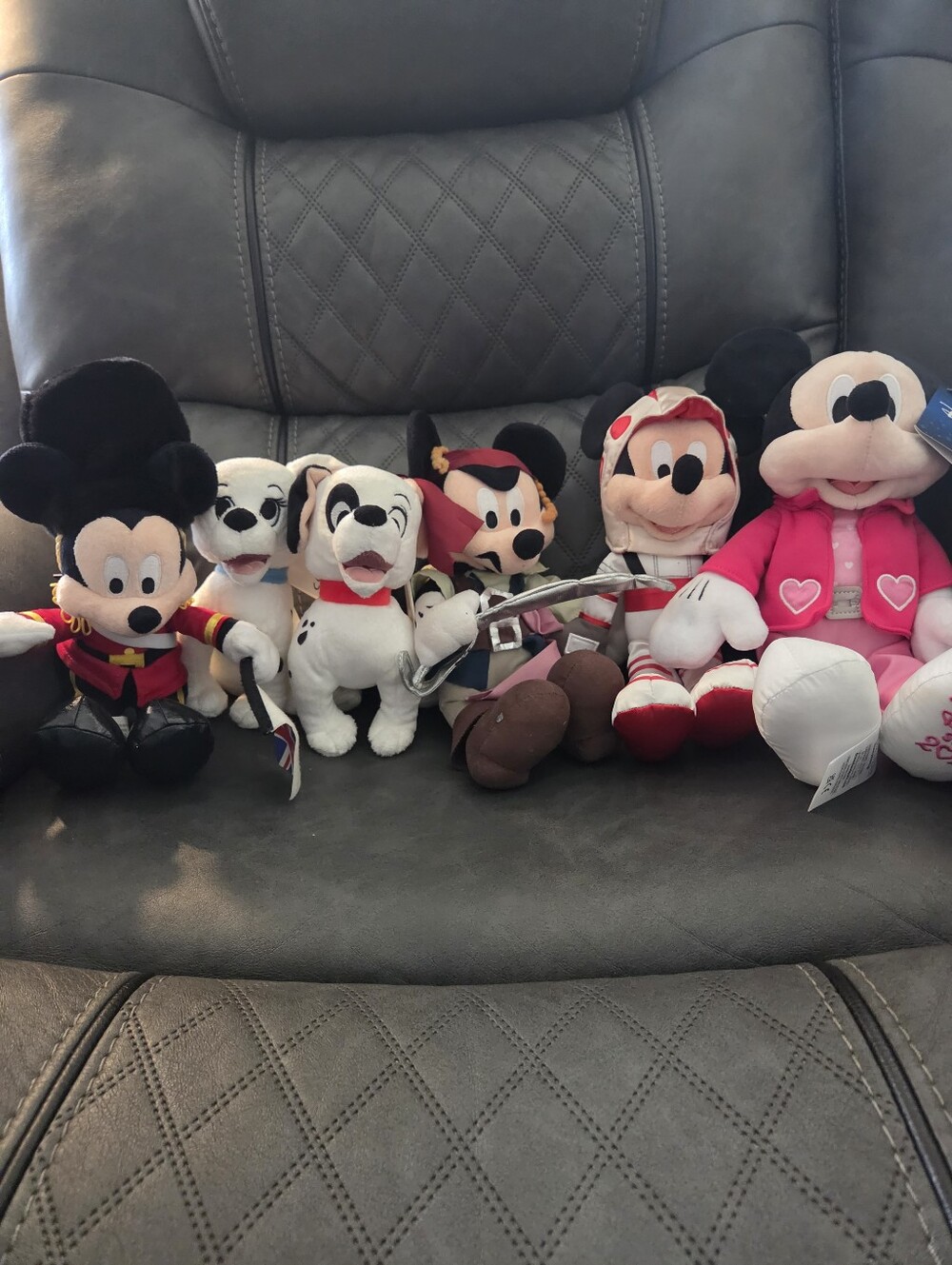 Disney Plush Mickey & Friends Set - Pink, Red, Black, White, Brown